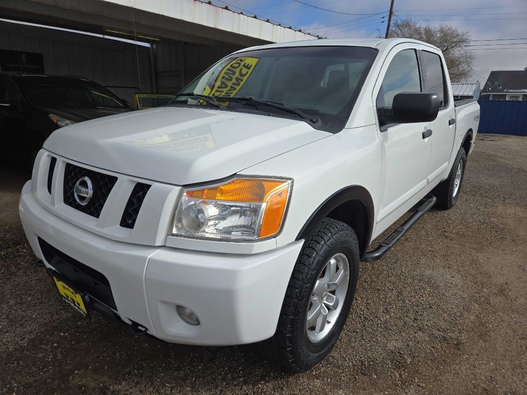 2012 Nissan Titan Image 8