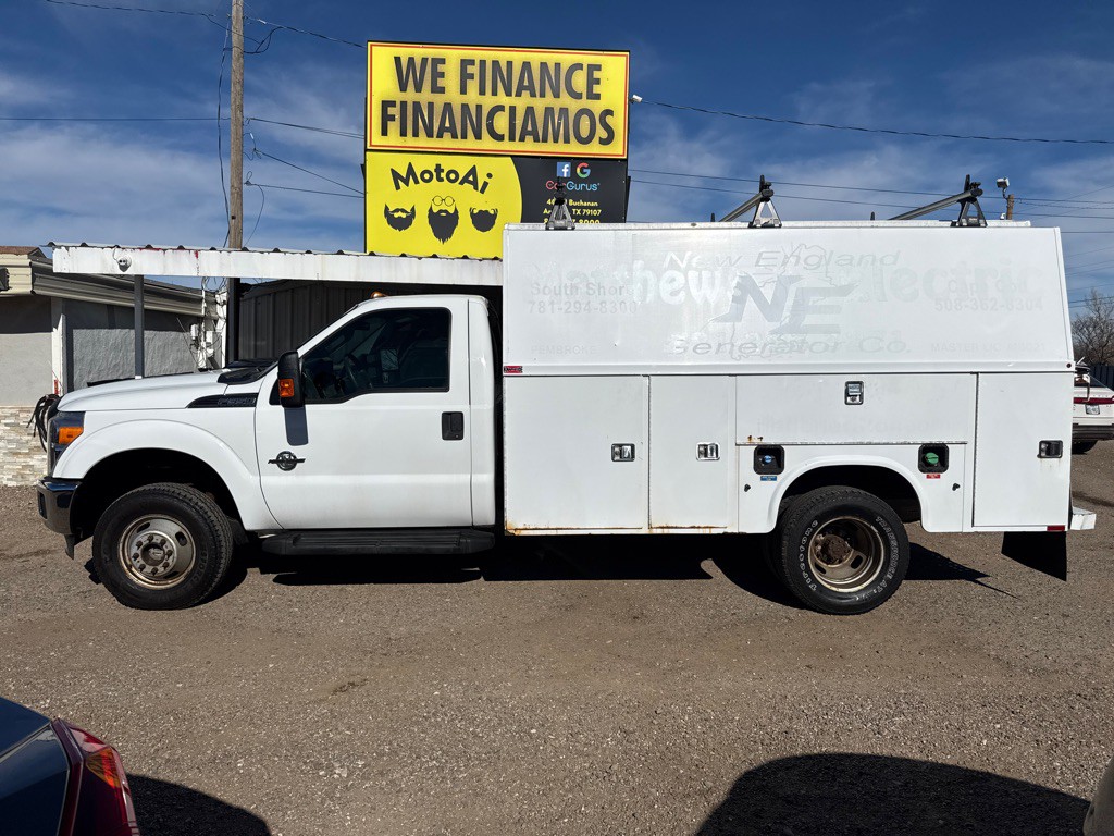 2013 Ford F-350 Image 2