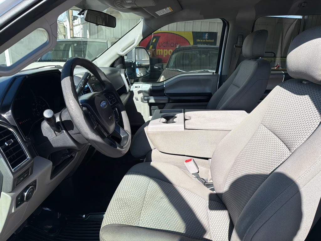 2017 Ford F-150 Image 12