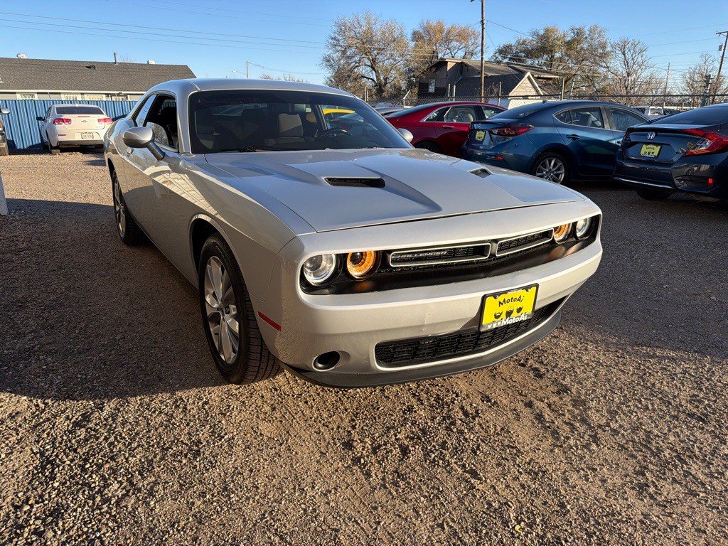 2021 Dodge Challenger Image 4