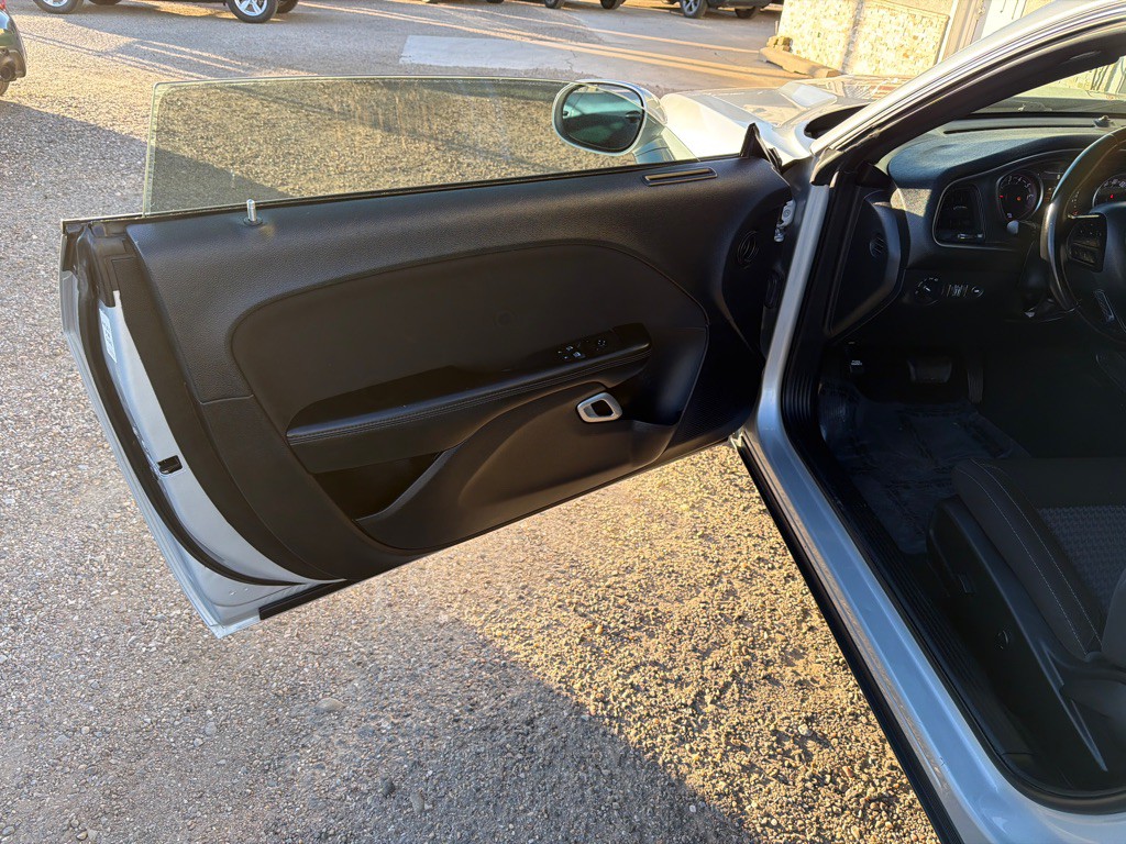 2021 Dodge Challenger Image 11