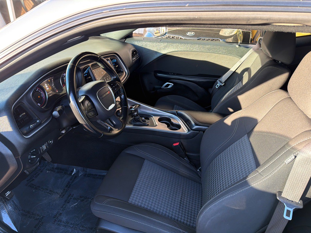 2021 Dodge Challenger Image 12