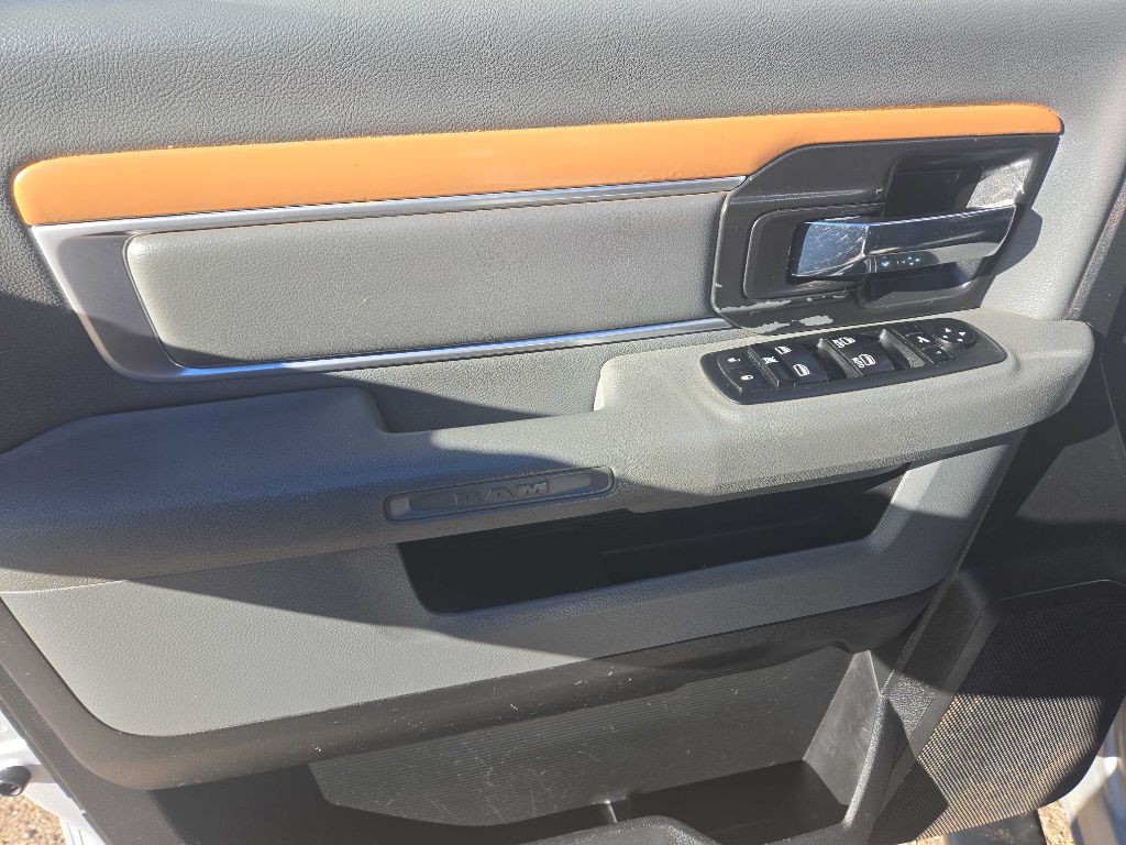 2015 RAM 1500 Image 10