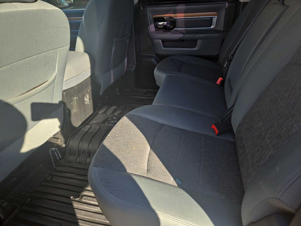 2015 RAM 1500 Image 12