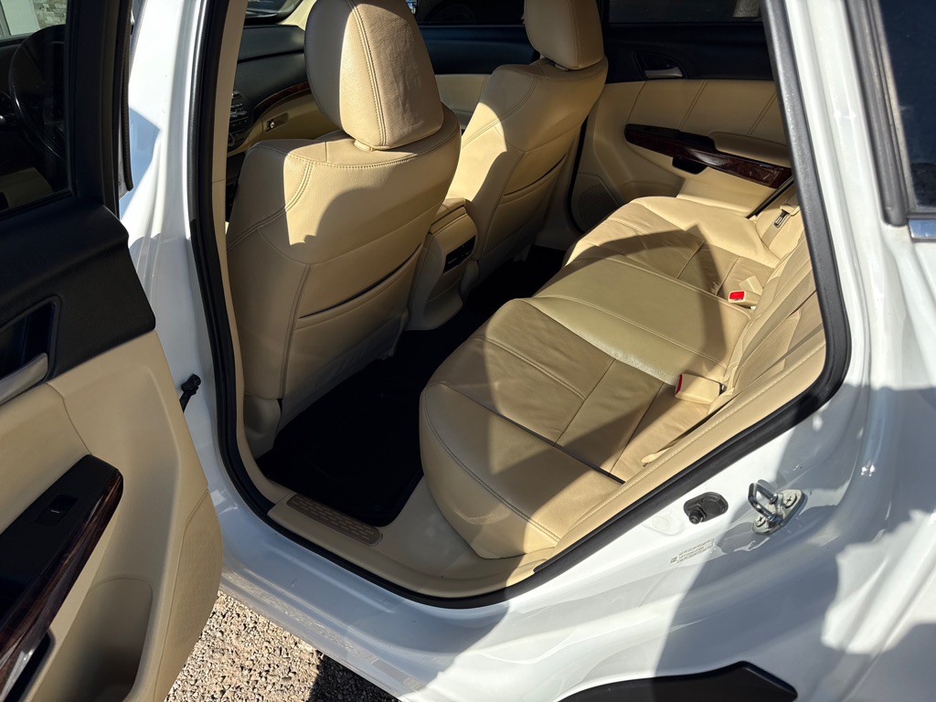 2012 Honda Crosstour Image 10