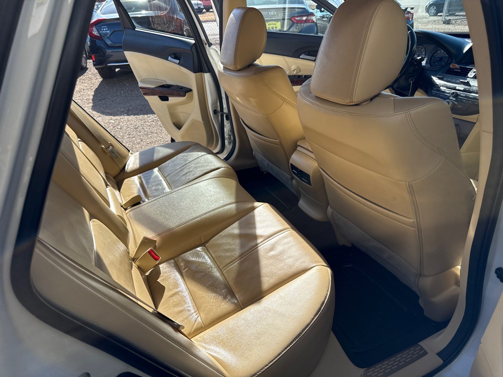 2012 Honda Crosstour Image 11