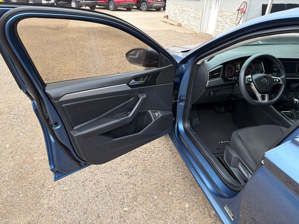 2021 Volkswagen Jetta Image 8