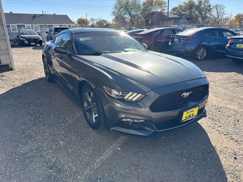 2015 Ford Mustang Image 4
