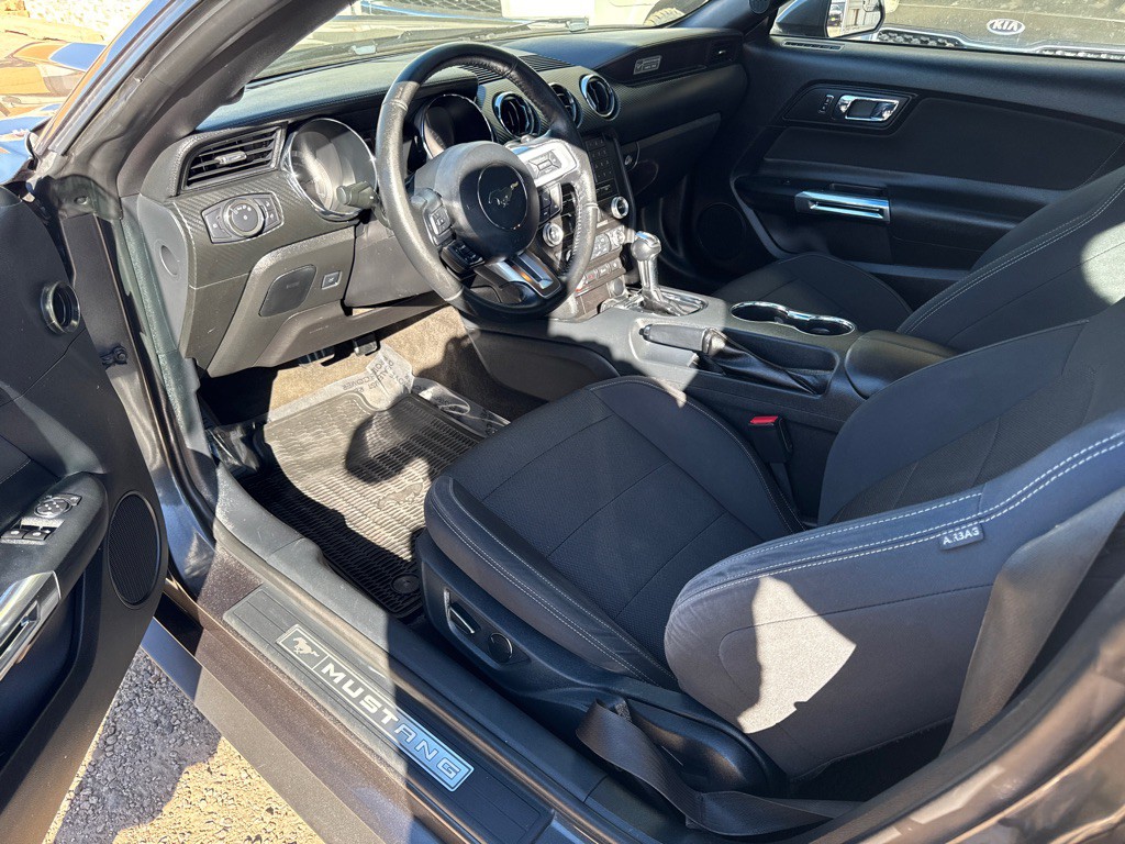 2015 Ford Mustang Image 9