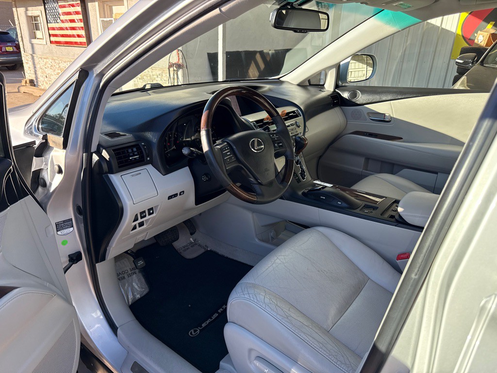 2012 Lexus RX Image 9