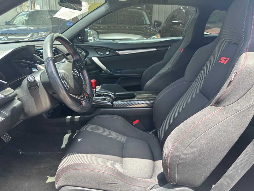 2018 Honda Civic Image 9