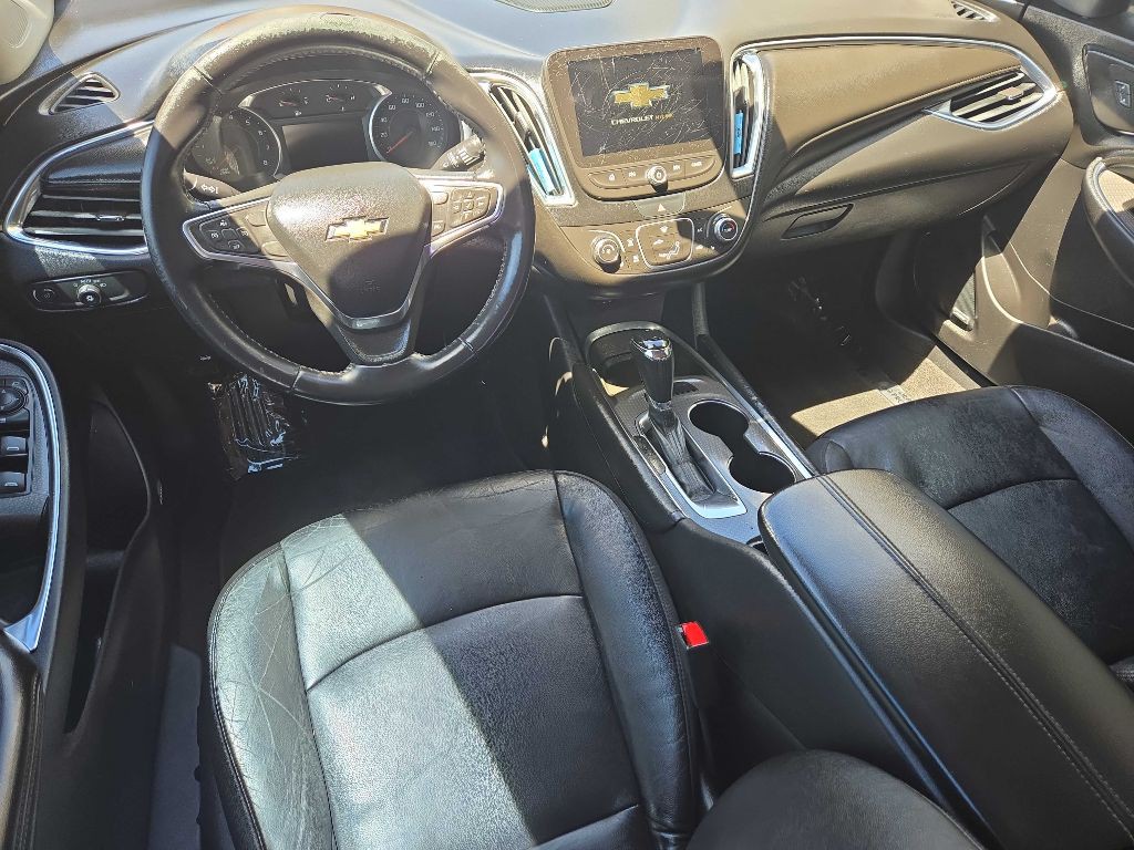 2018 Chevrolet Malibu Image 11