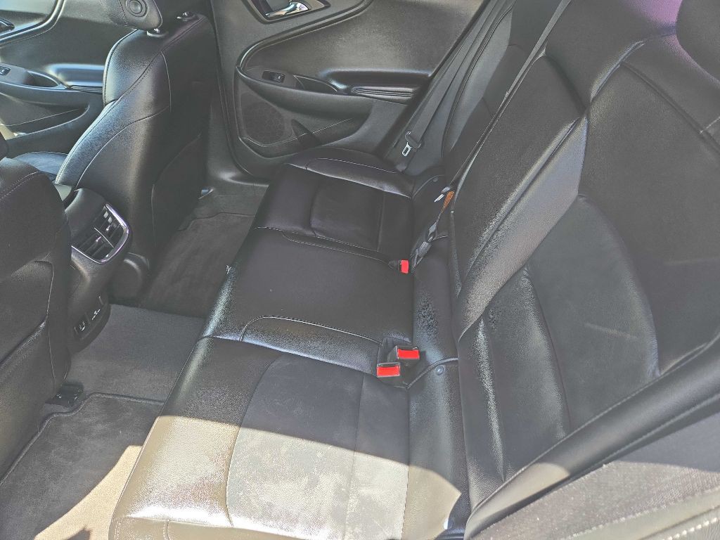 2018 Chevrolet Malibu Image 13
