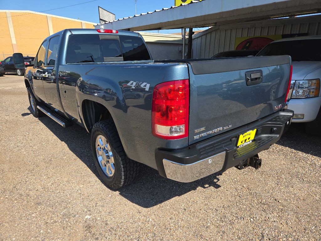 2012 GMC Sierra Image 2