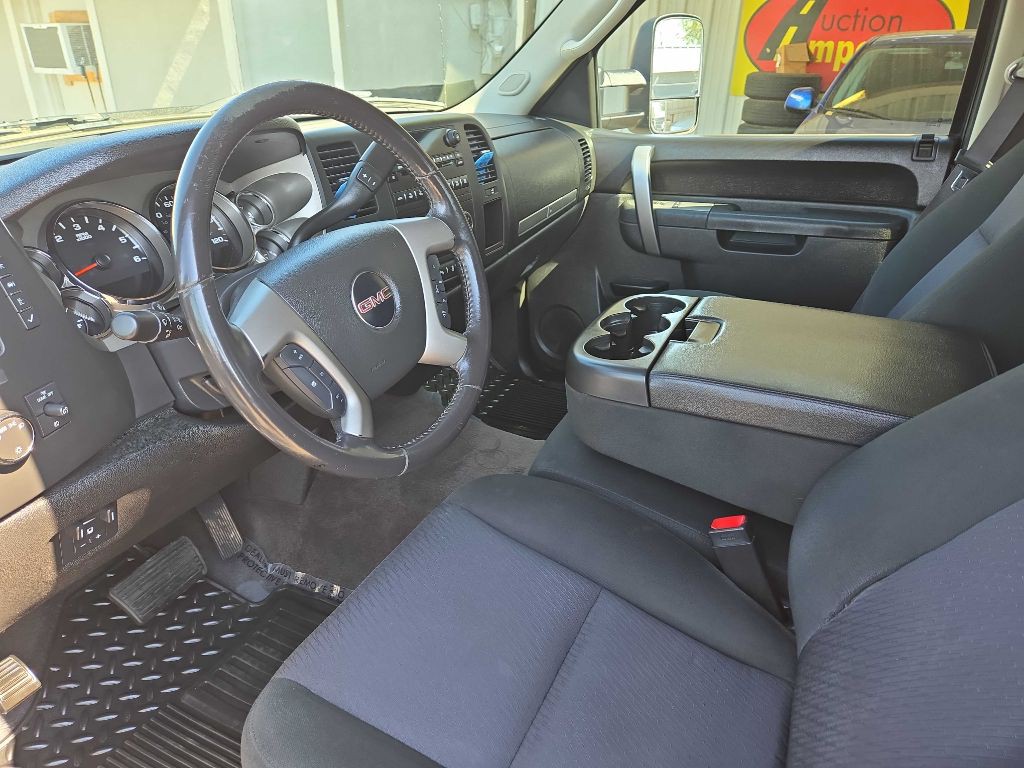 2012 GMC Sierra Image 10