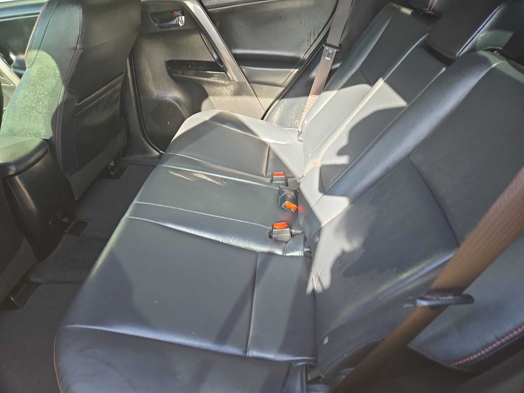 2018 Toyota Rav4 Image 12