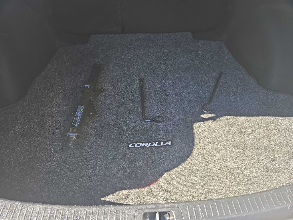 2021 Toyota Corolla Image 12