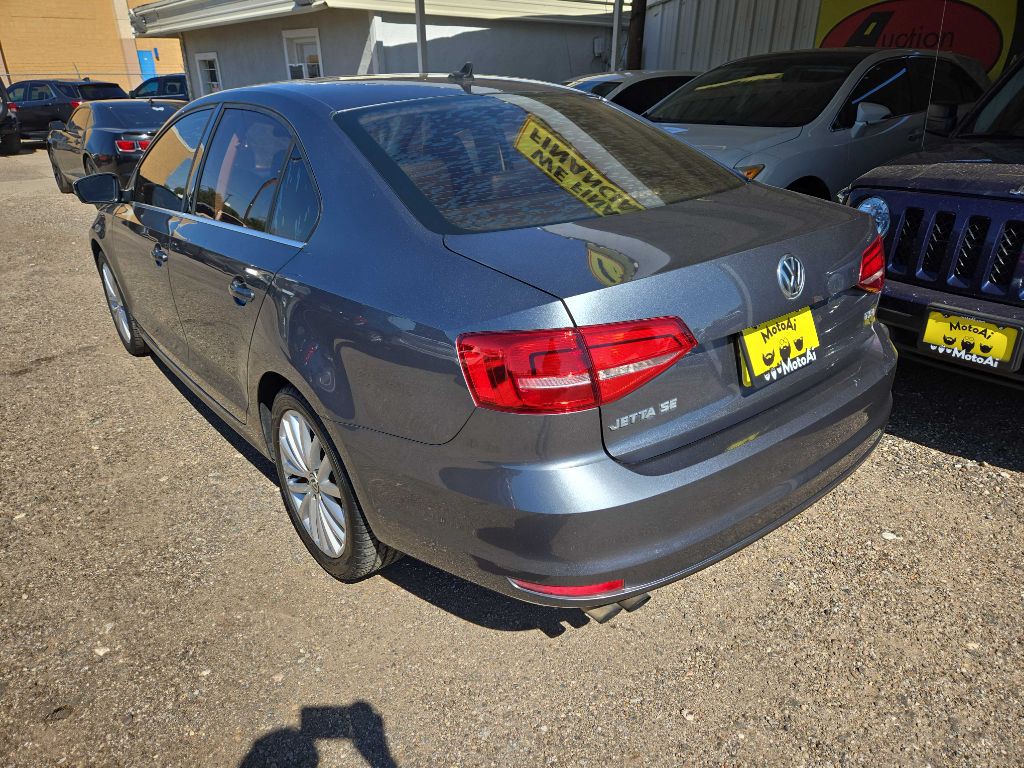 2015 Volkswagen Jetta Image 3