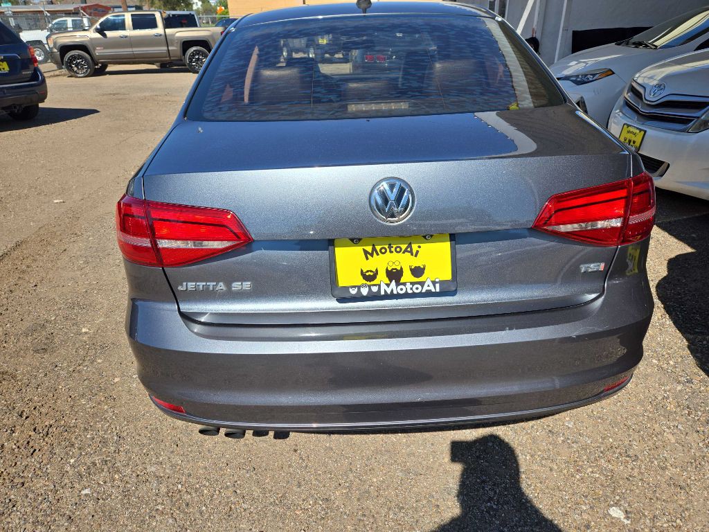 2015 Volkswagen Jetta Image 5