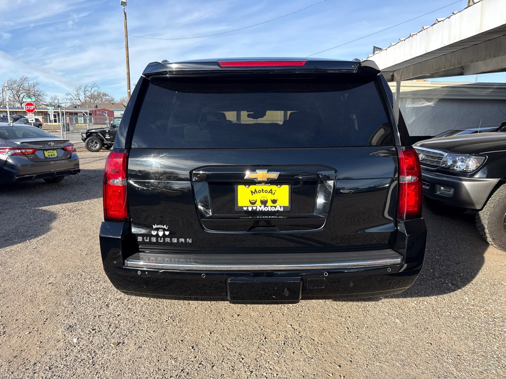 2015 Chevrolet Suburban Image 6