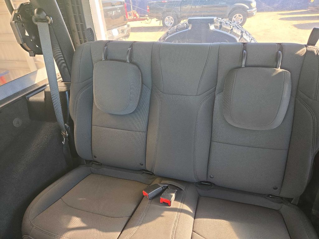 2021 Jeep Wrangler Image 14