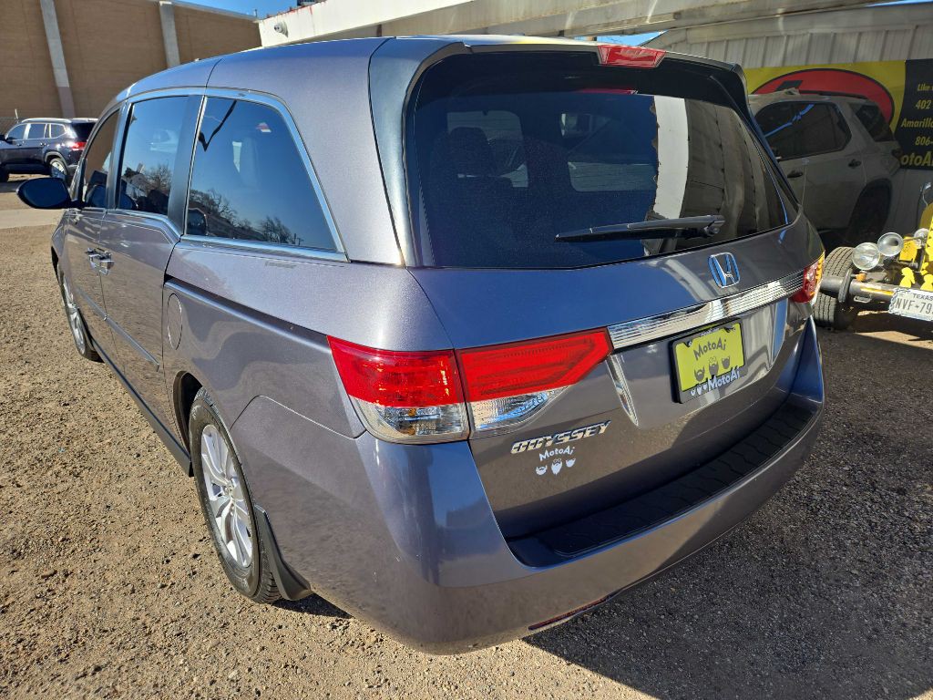 2015 Honda Odyssey Image 2