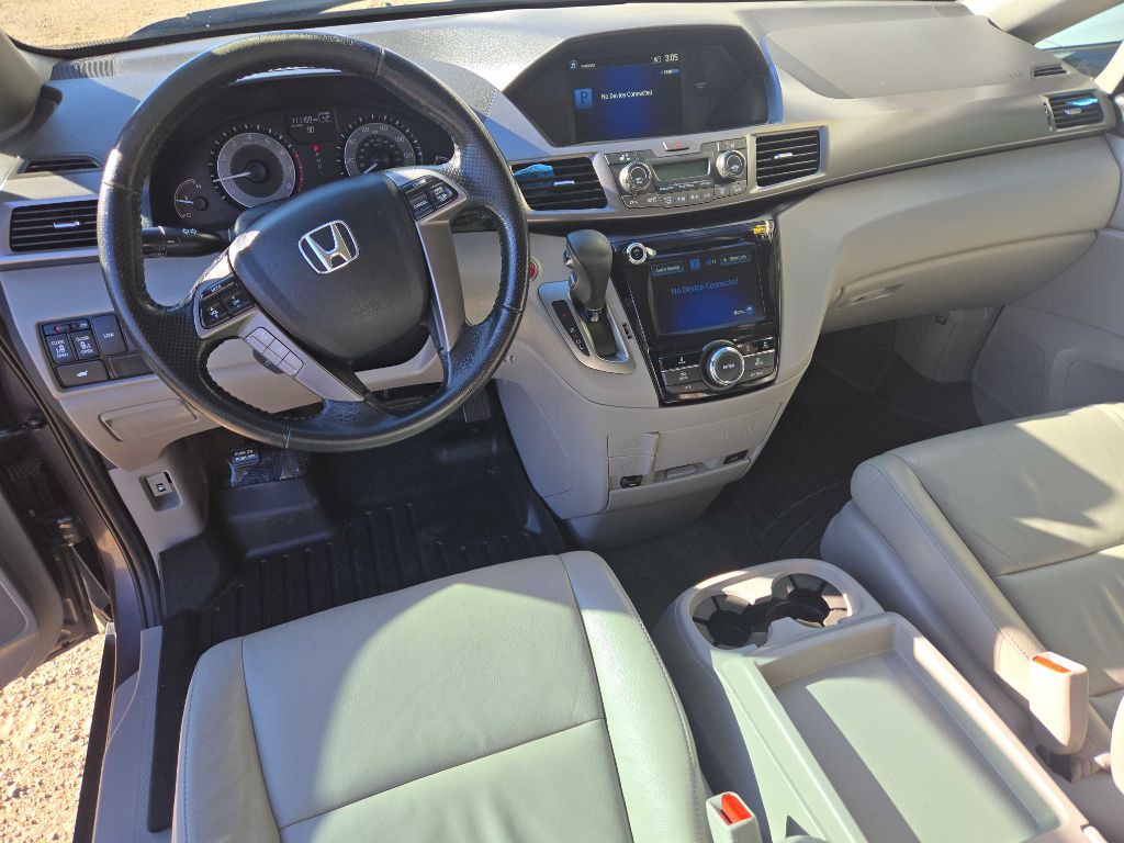 2015 Honda Odyssey Image 14