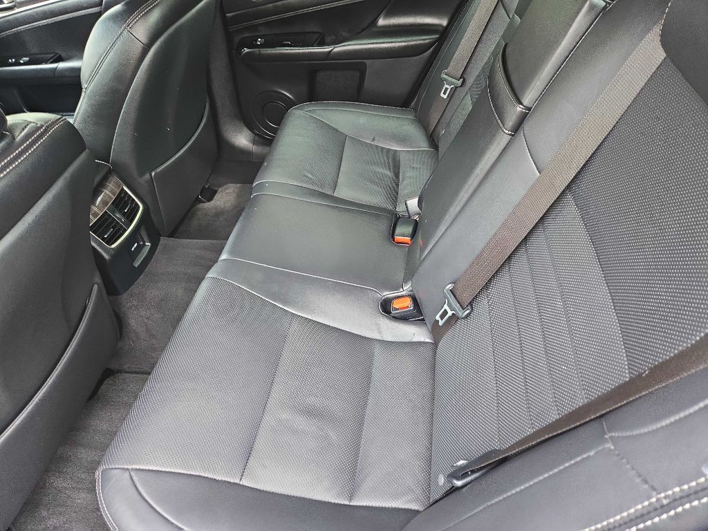 2018 Lexus GS Image 11