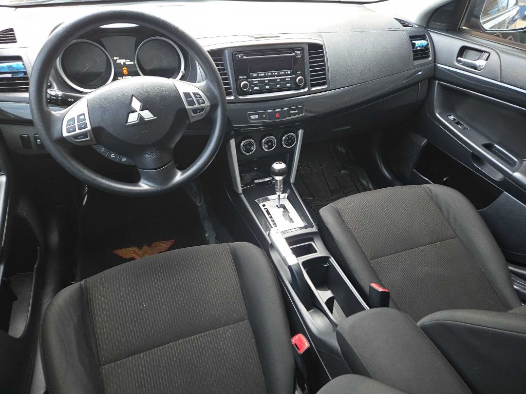 2016 Mitsubishi Lancer Image 11