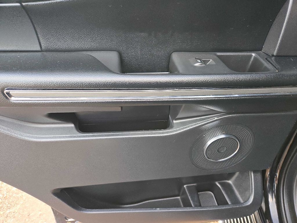 2021 Ford Expedition Image 17