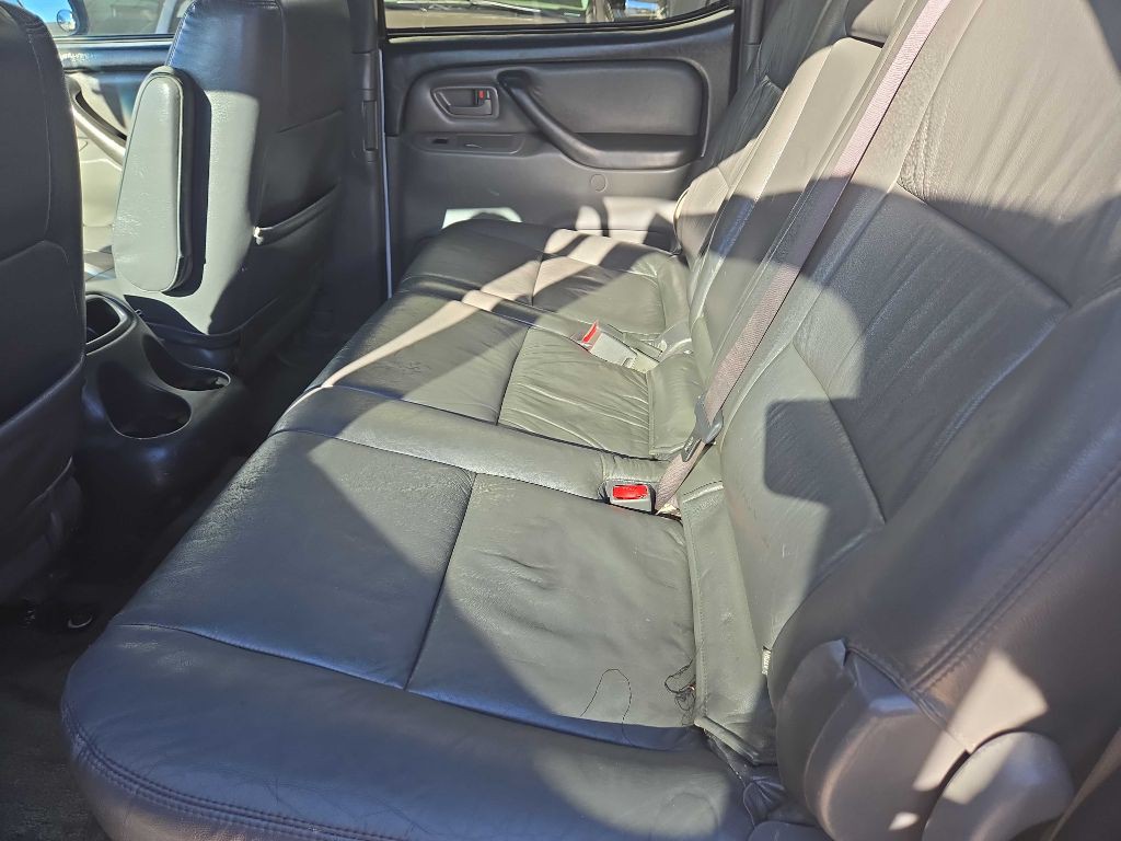 2004 Toyota Tundra Image 9