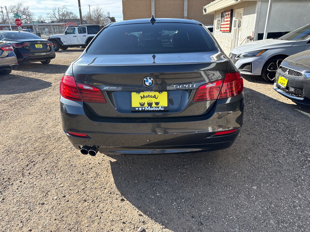 2015 BMW 5 Series Image 4