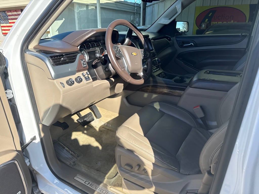 2015 Chevrolet Tahoe Image 8