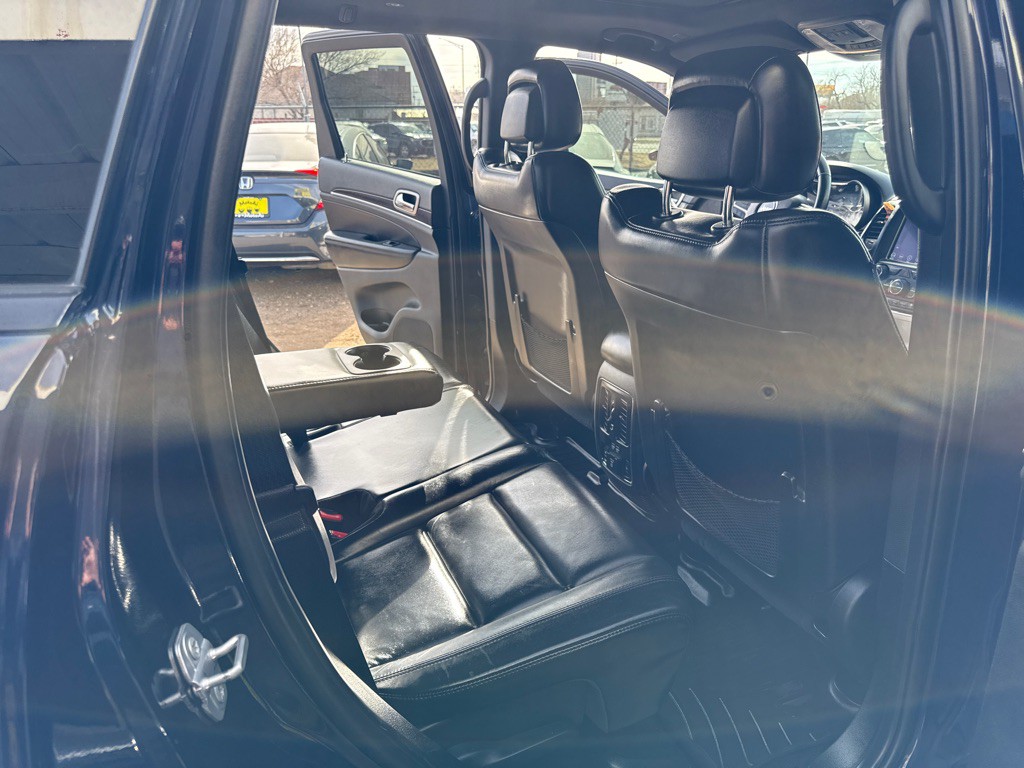 2018 Jeep Grand Cherokee Image 11