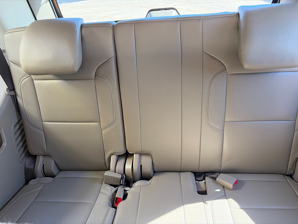 2018 Chevrolet Tahoe Image 14