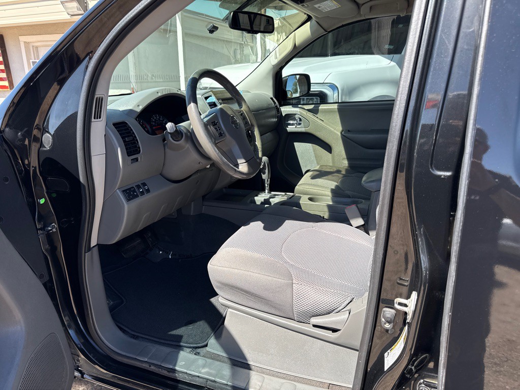 2019 Nissan Frontier Image 8