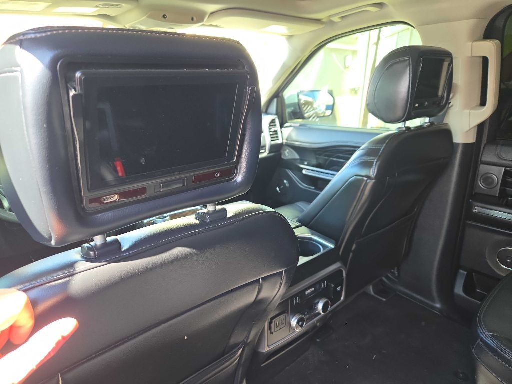 2019 Ford Expedition Image 16