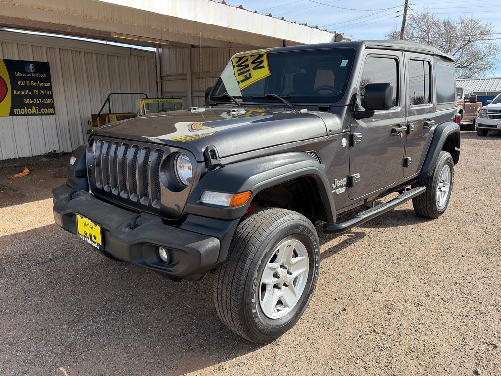 2018 Jeep Wrangler Unlimited Image 2