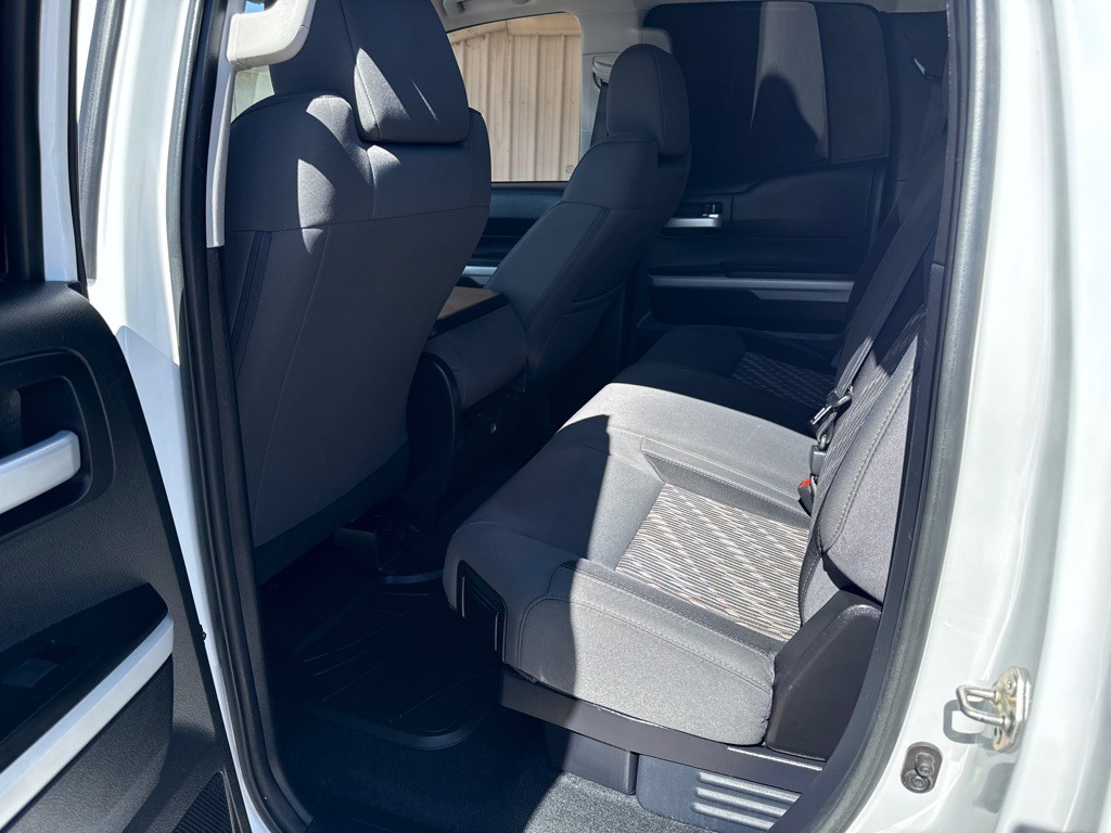2018 Toyota Tundra Image 10