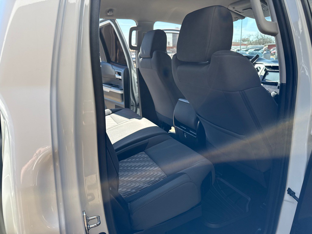 2018 Toyota Tundra Image 11