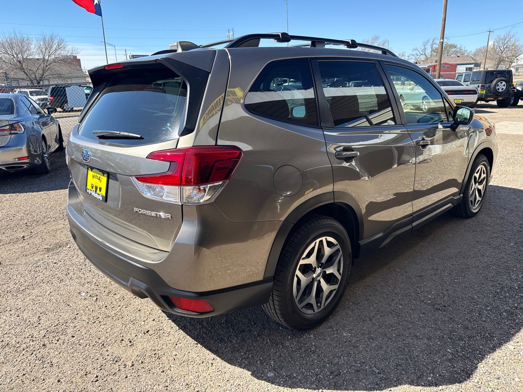 2021 Subaru Forester Image 5