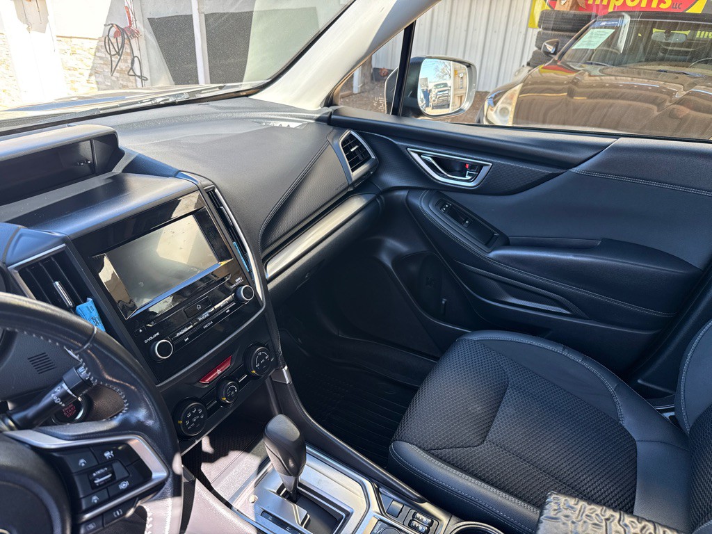 2021 Subaru Forester Image 9
