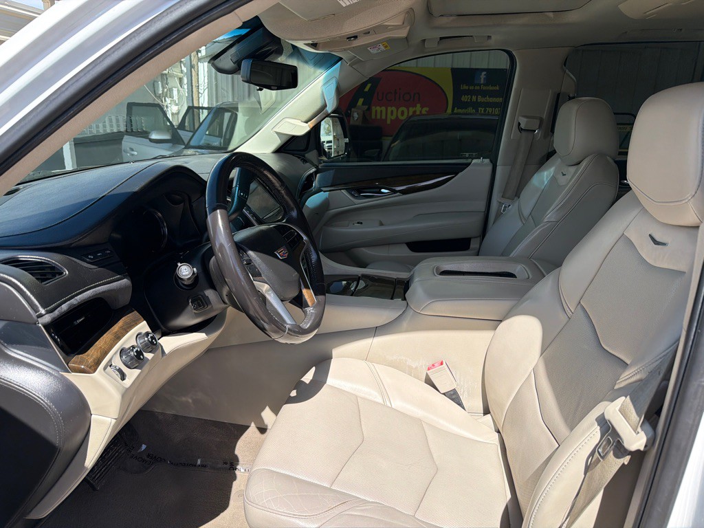 2018 Cadillac Escalade Image 11