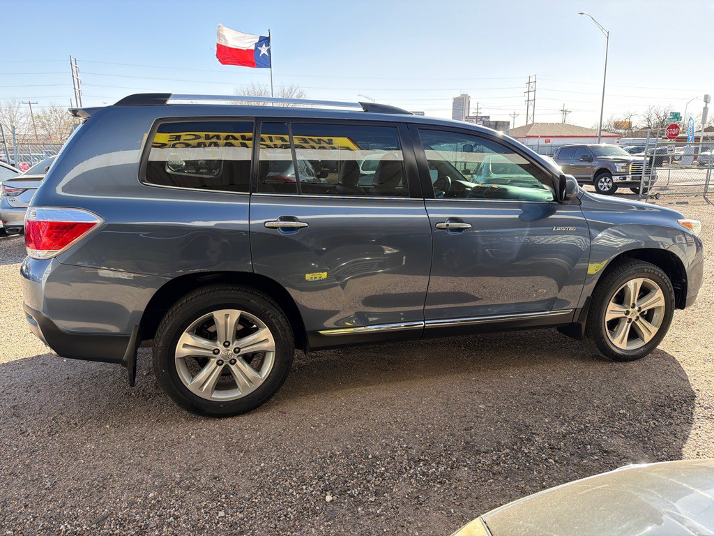 2013 Toyota Highlander Image 5