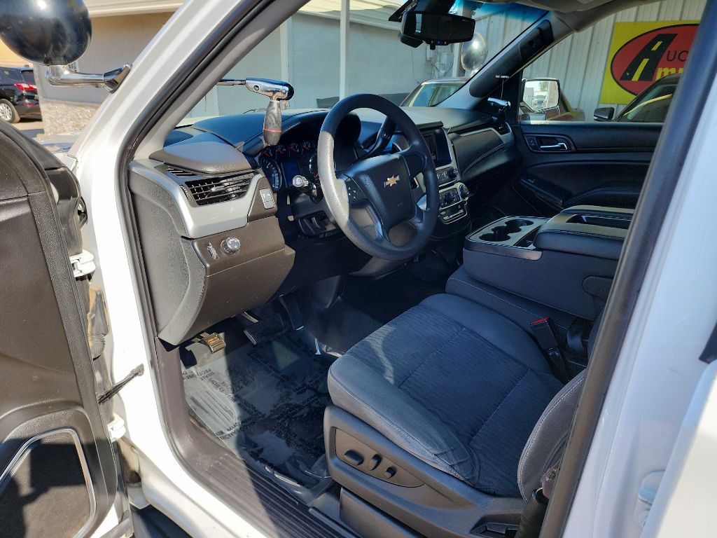 2017 Chevrolet Tahoe Image 10
