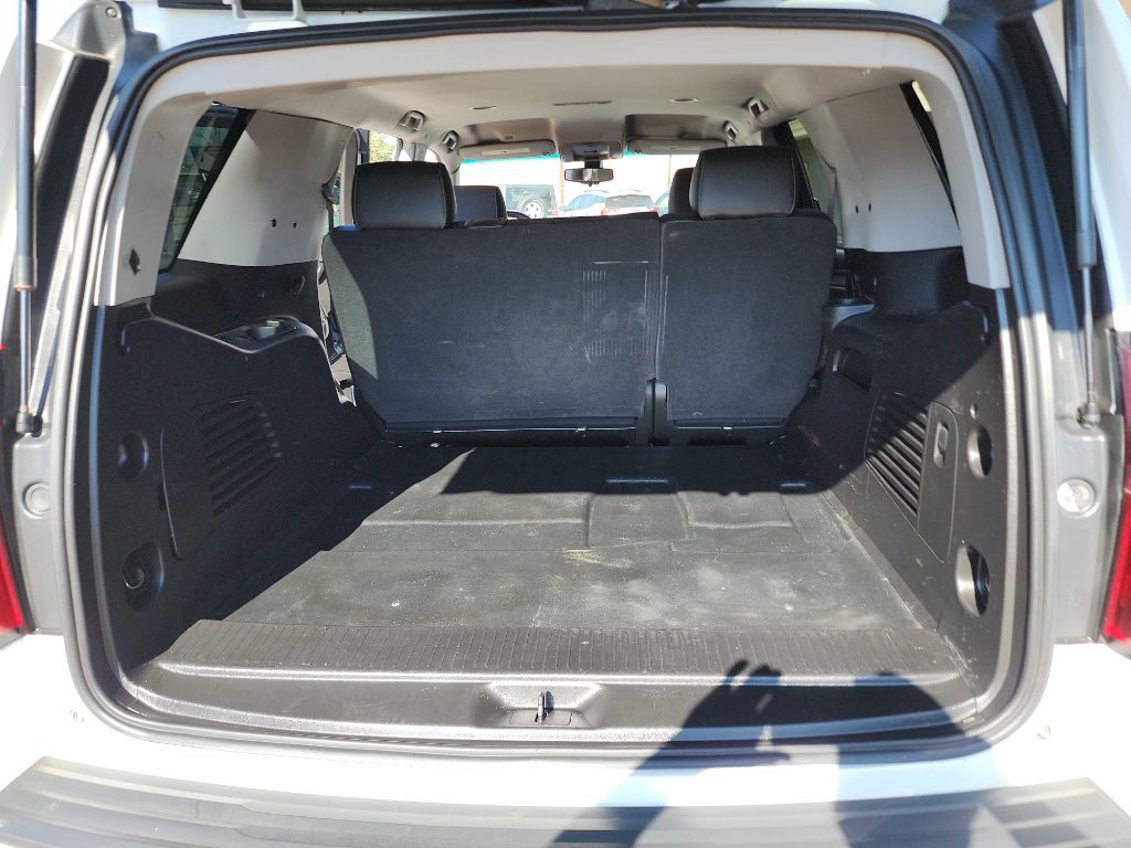2017 Chevrolet Tahoe Image 13