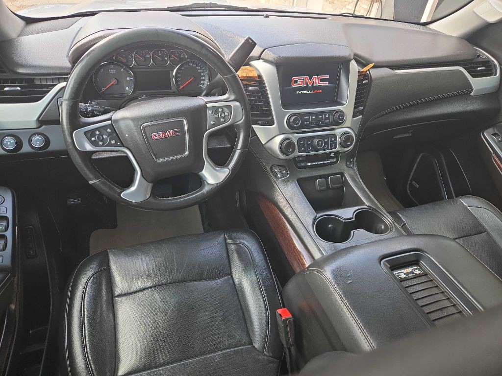 2017 GMC Yukon Image 12