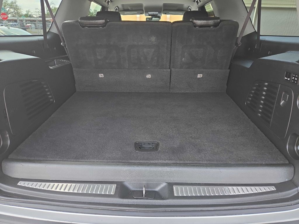 2017 GMC Yukon Image 16