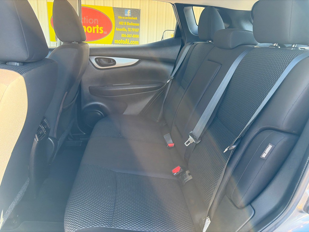 2020 Nissan Rogue Image 12