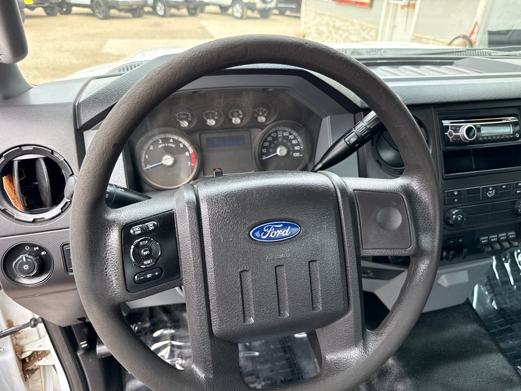 2014 Ford F-250 Image 9